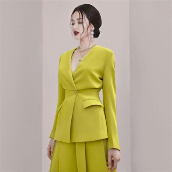 Bright Color V-neck Waisted Top High Waisted Pressed Pleated Wide Leg Pants Two-piece Set