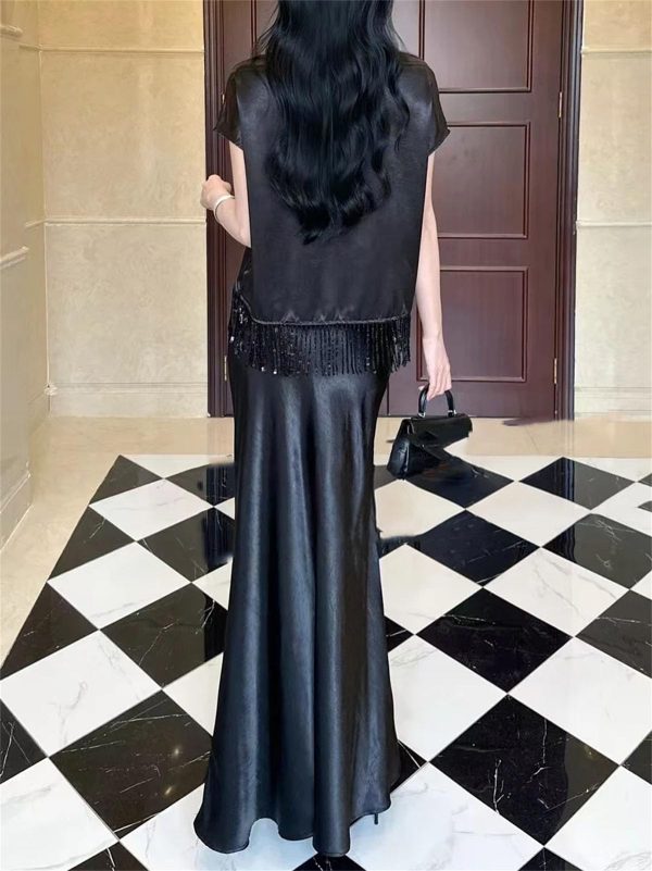 Women's Tassel Top Set - V-Neck Patchwork Crop Top & Skirt 2-Piece