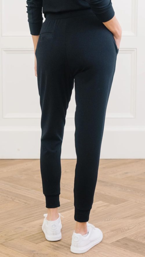 Women's Ultra-Soft Jogger Pant